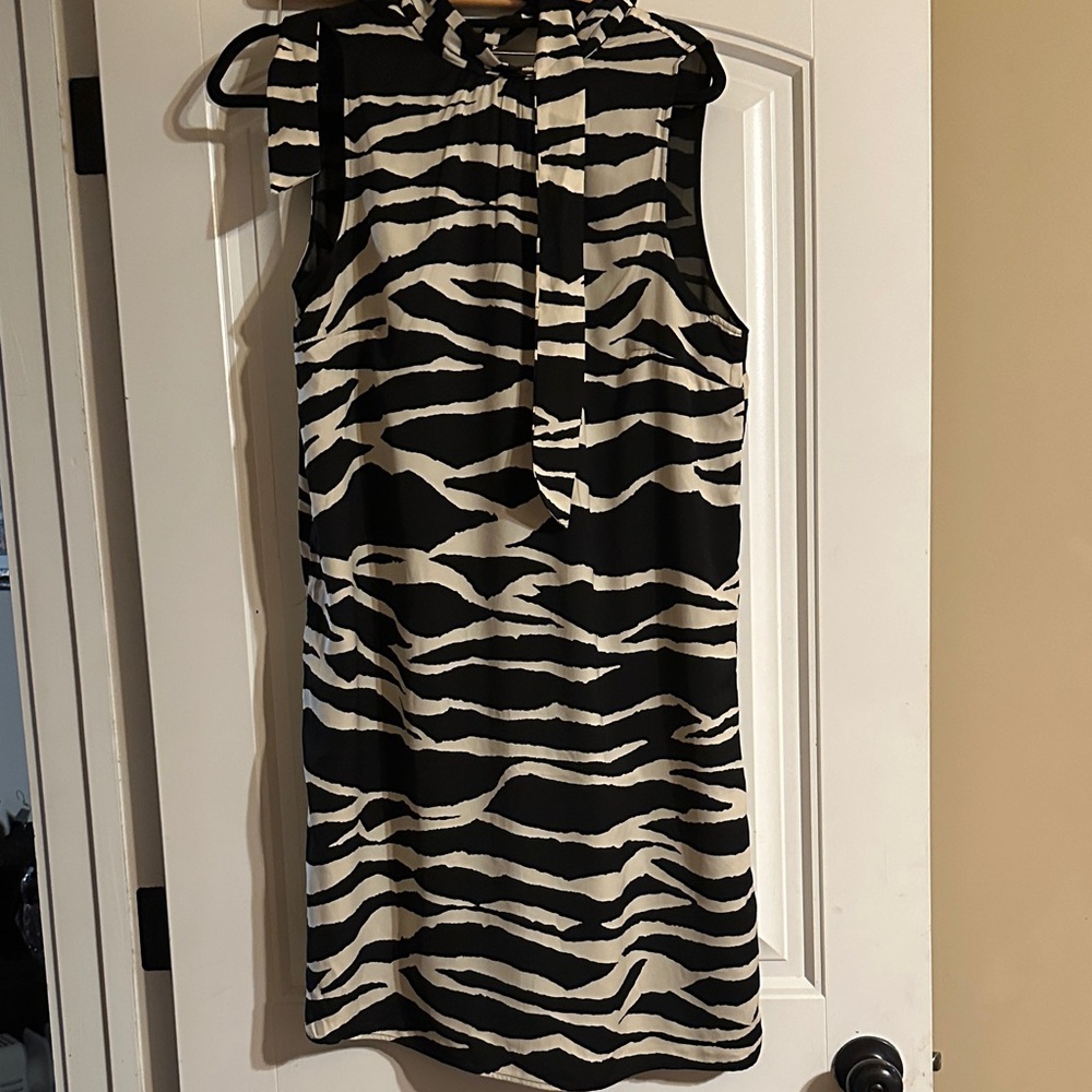 Stylish Zebra Print Sleeveless Dress